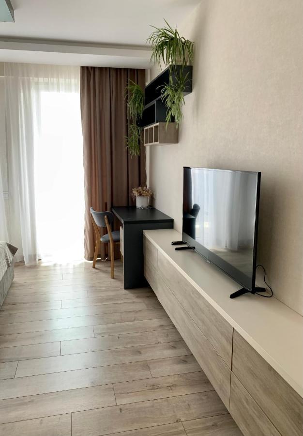 Apartment в новобудові в центрі з парковкою *